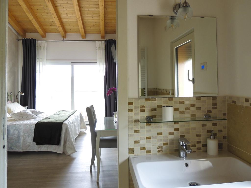 B&B Il Riccio Costermano Eksteriør bilde
