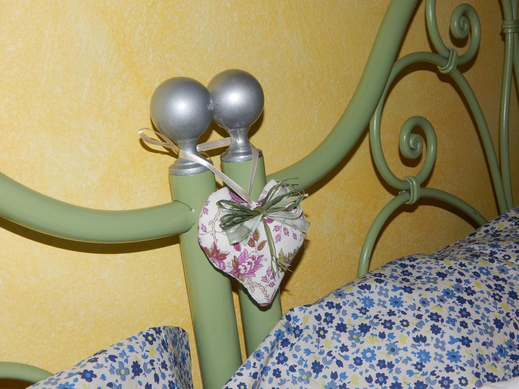 B&B Il Riccio Costermano Eksteriør bilde